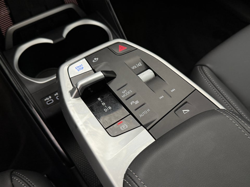 BMW iX1 xDrive30 X-Line 5d