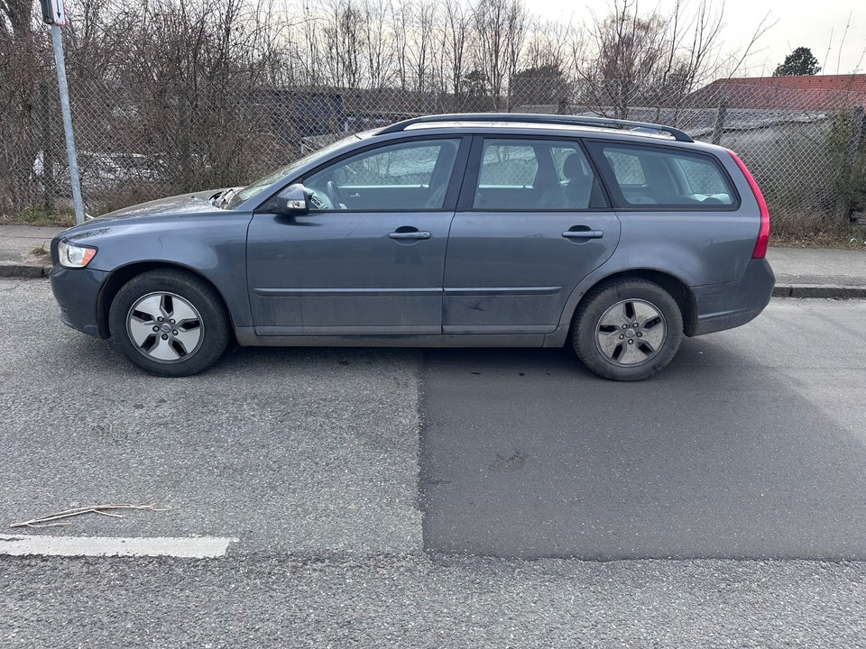 Volvo V50 1,6 D DRIVe 5d