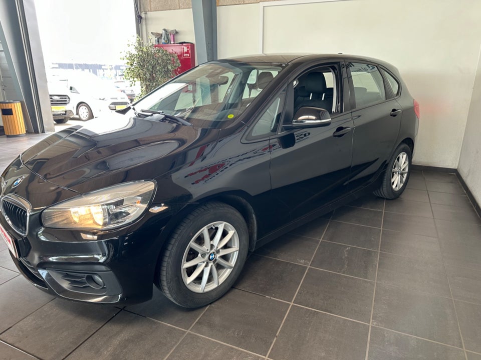 BMW 218i 1,5 Active Tourer Advantage 5d