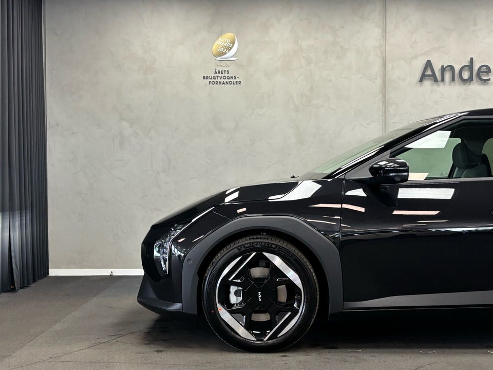 Kia EV4 81 Long Range Upgrade 5d