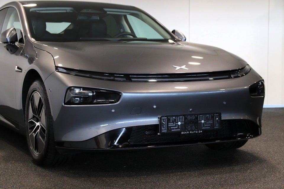 Xpeng P7 Long Range 4d