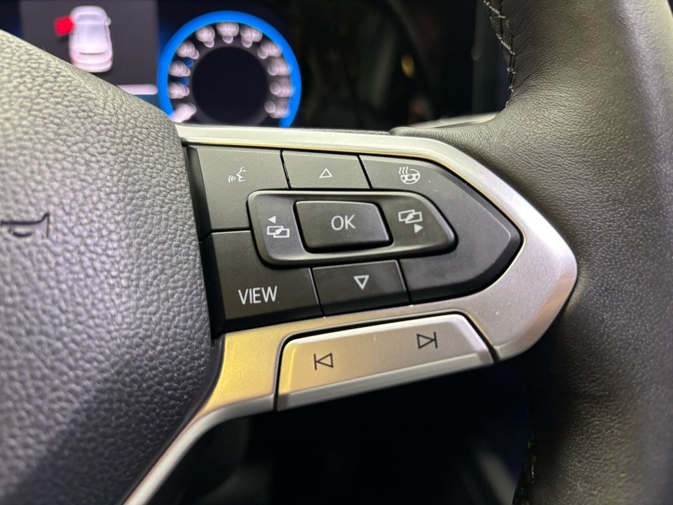 VW Golf VIII 1,4 eHybrid DSG 5d