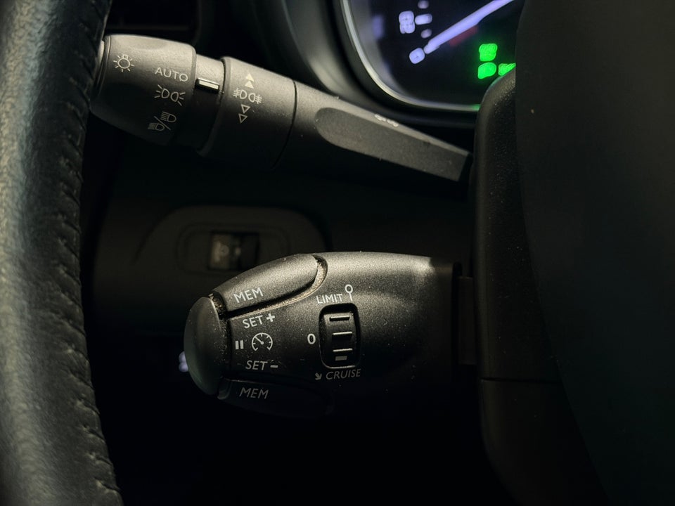 Citroën Berlingo 1,5 BlueHDi 100 Iconic 5d