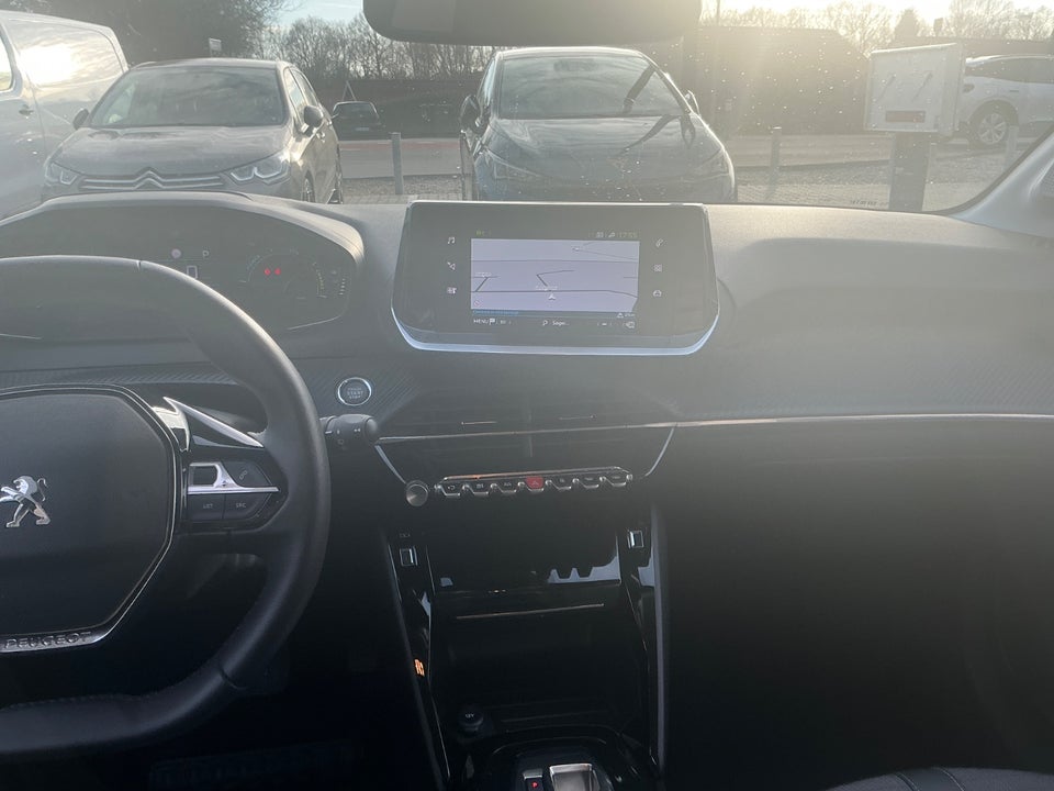 Peugeot e-208 50 Allure 5d