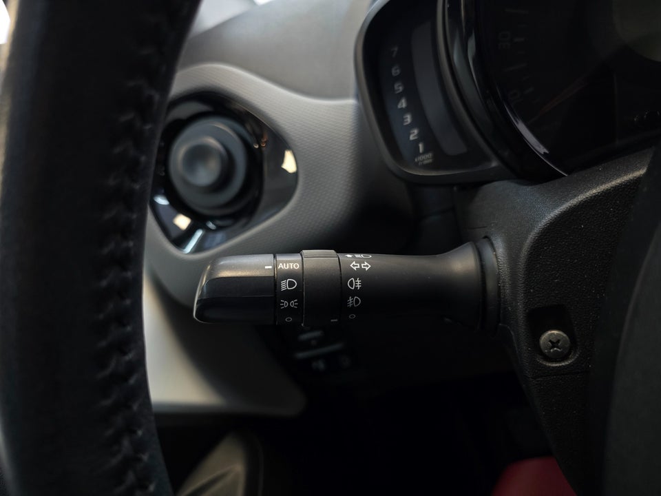 Peugeot 108 1,0 e-VTi 72 Active 5d