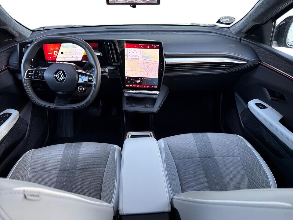 Renault Scenic E-Tech 87 Iconic 5d