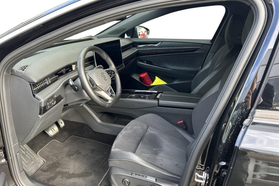 VW ID.7 77 Pro Tourer 5d