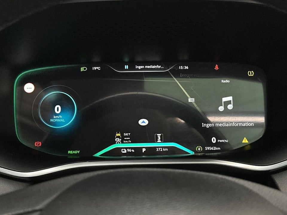 MG Marvel R Luxury 5d