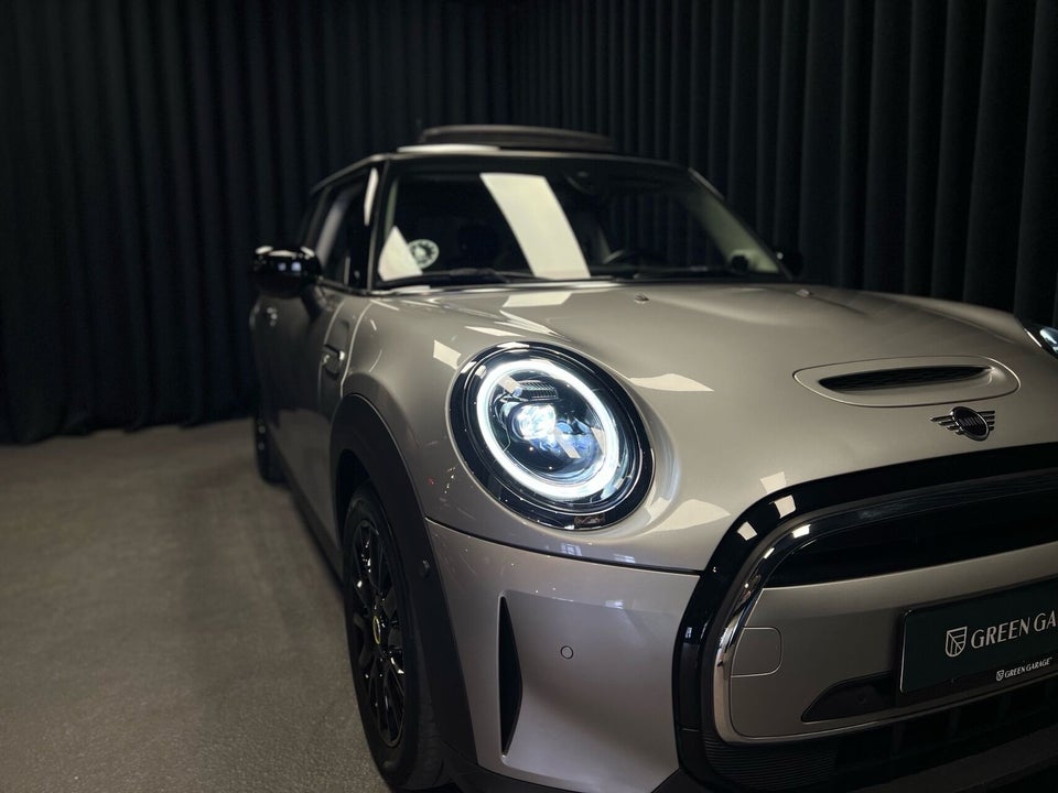 MINI Cooper SE Edition Premium Plus 3d
