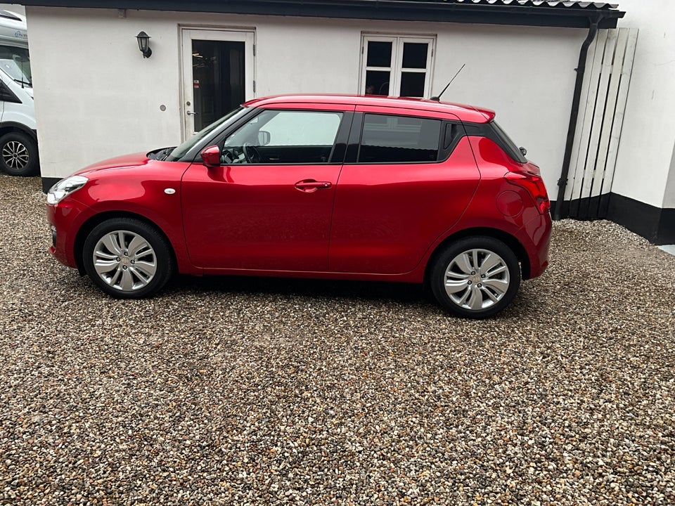 Suzuki Swift 1,2 Dualjet mHybrid Action 5d