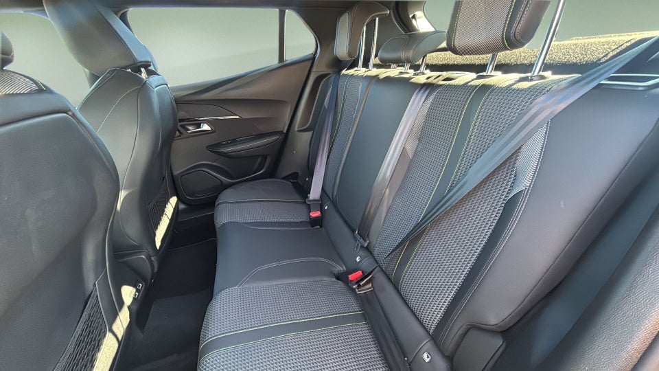 Peugeot 2008 1,5 BlueHDi 130 GT Line EAT8 5d