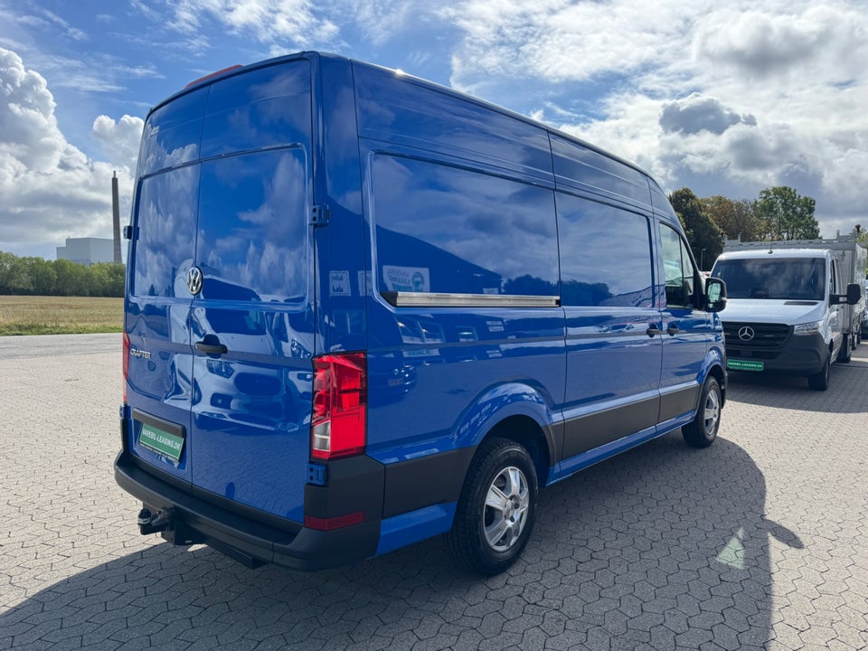 VW Crafter 35 2,0 TDi 140 Kassevogn L3H2 aut.