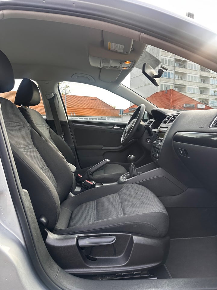 VW Jetta 1,2 TSi 105 Trendline BMT 4d