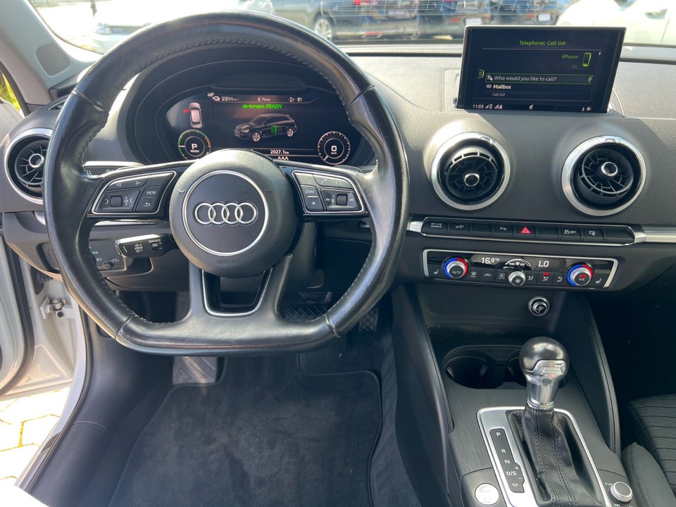 Audi A3 1,4 e-tron Sportback S-tr. 5d