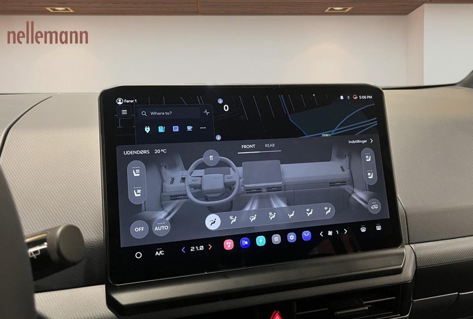 Kia PV5 71 Long Range Upgrade 5d