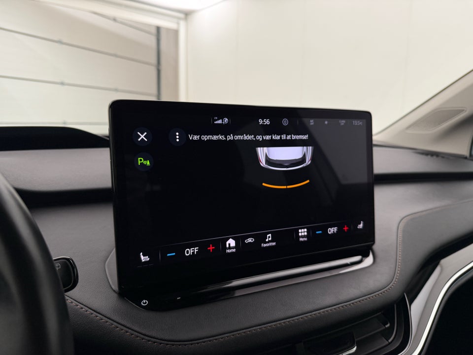 Skoda Enyaq 60 iV Suite 5d