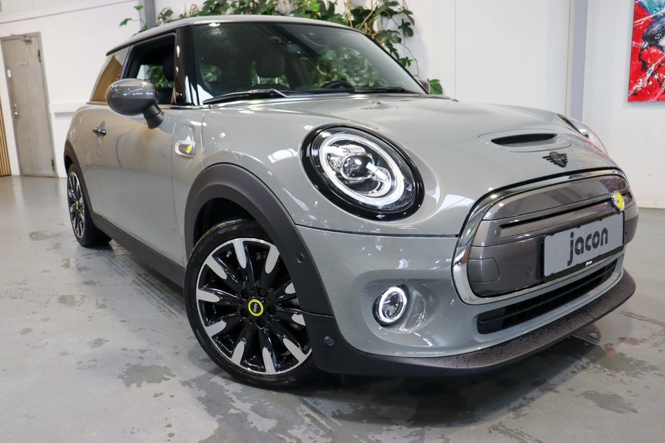 MINI Cooper SE Trim XL 3d