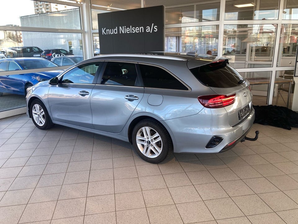 Kia Ceed 1,5 T-GDi mHEV Comfort Upgrade SW DCT 5d