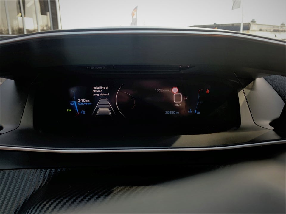 Peugeot 2008 1,2 PureTech 130 Selection Sport EAT8 5d