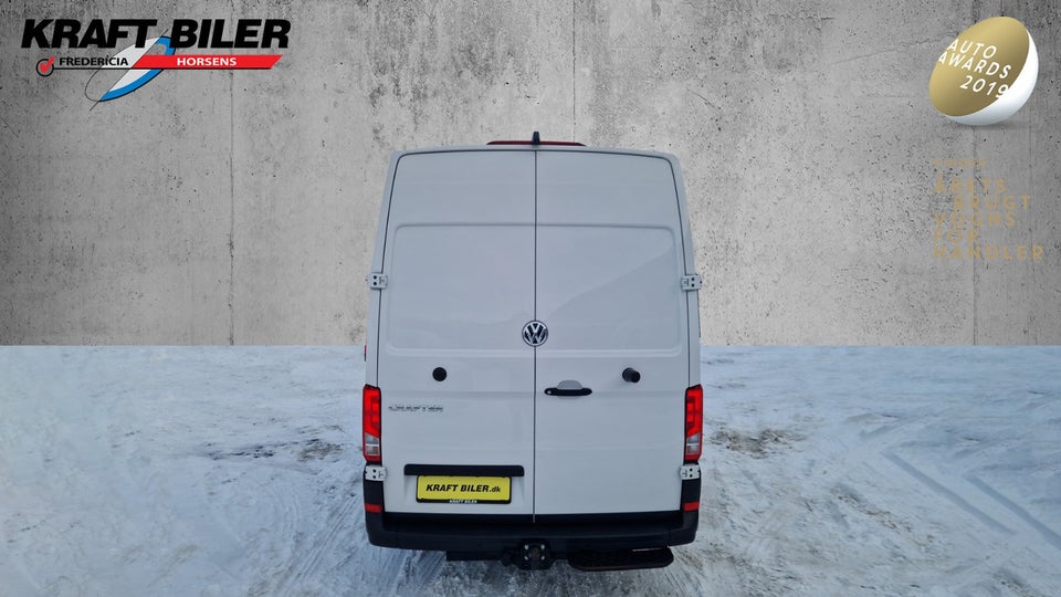 VW Crafter 35 2,0 TDi 177 Kassevogn L3H2 aut.
