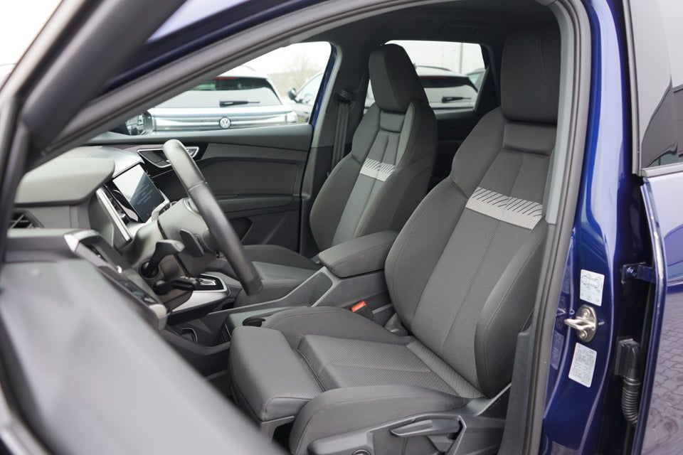 Audi Q4 e-tron 45 Advanced 5d