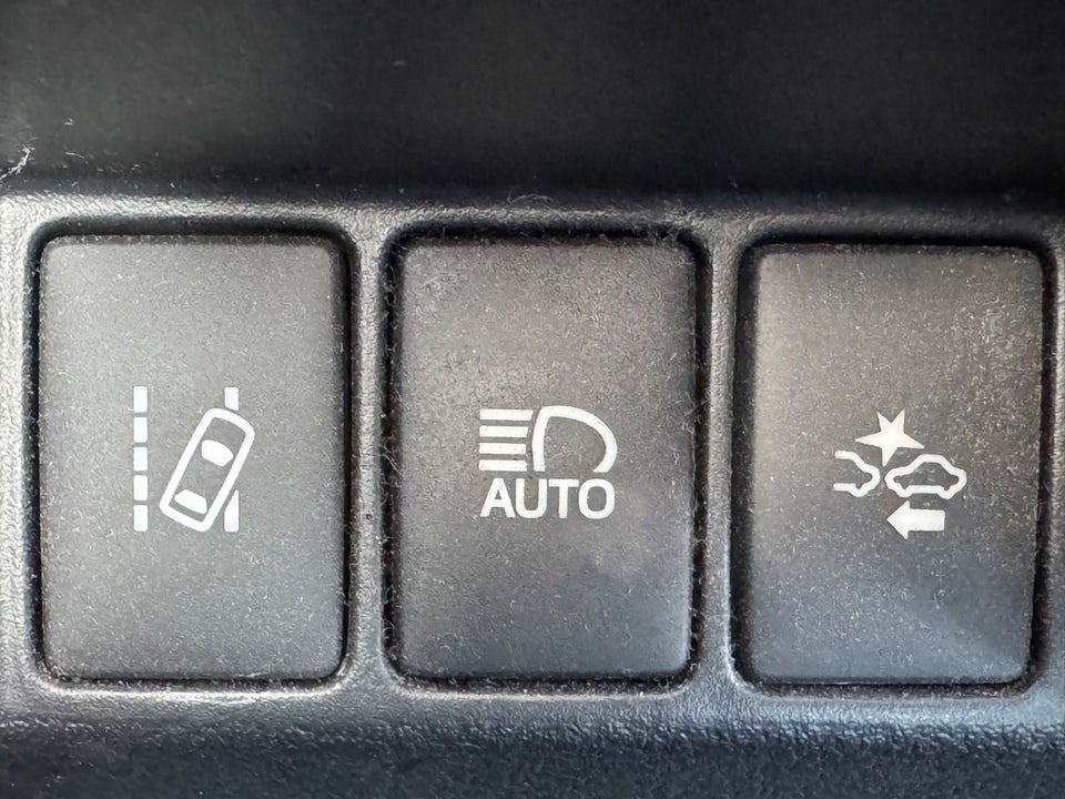 Toyota Yaris 1,0 VVT-i T2 5d