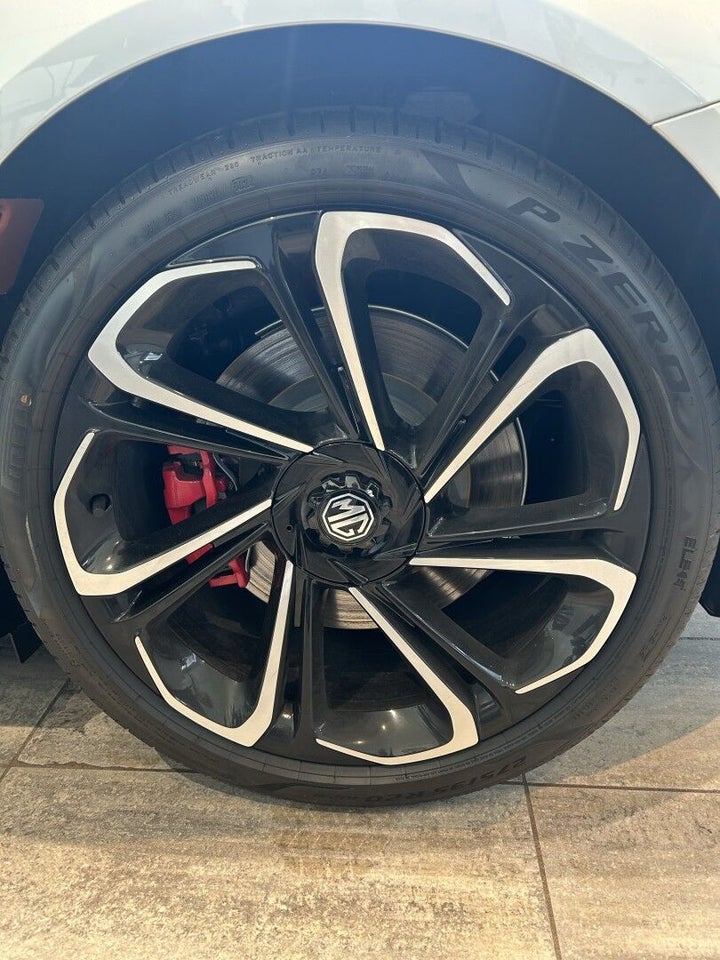 MG Cyberster GT Performance 2d