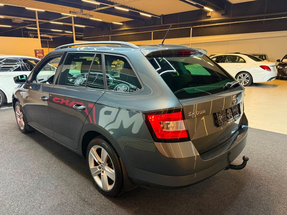 Skoda Fabia 1,0 TSi 110 Ambition Combi DSG 5d
