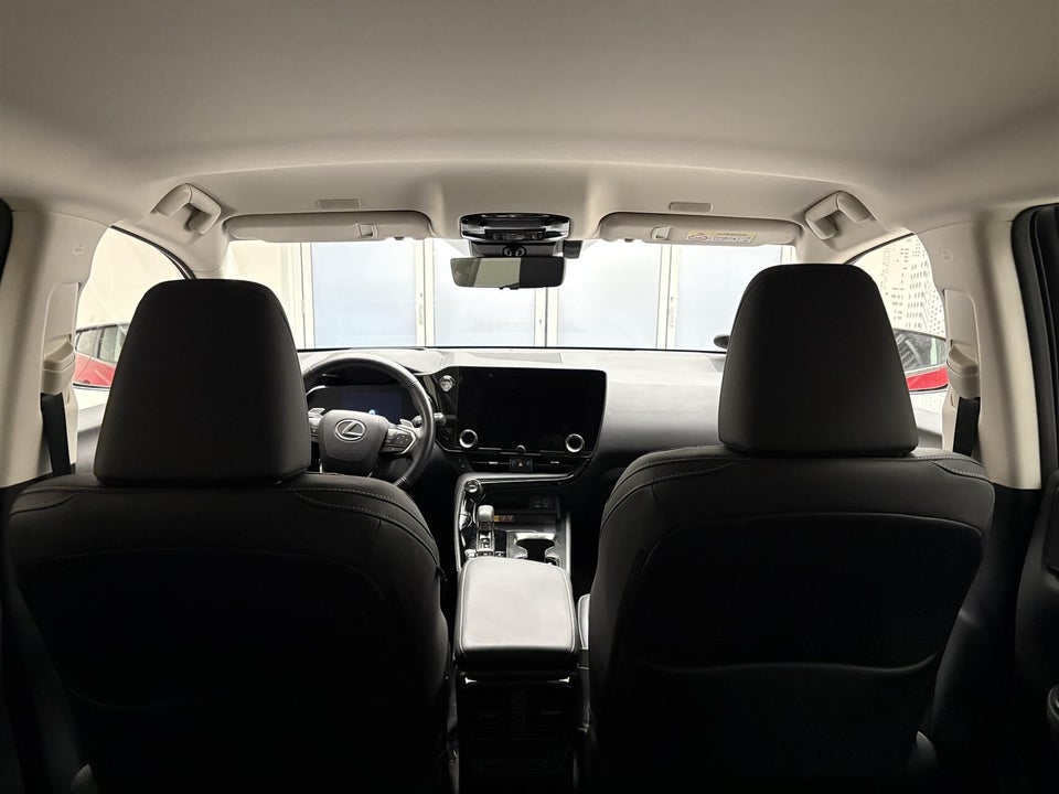 Lexus NX450h+ 2,5 Luxury aut. AWD 5d