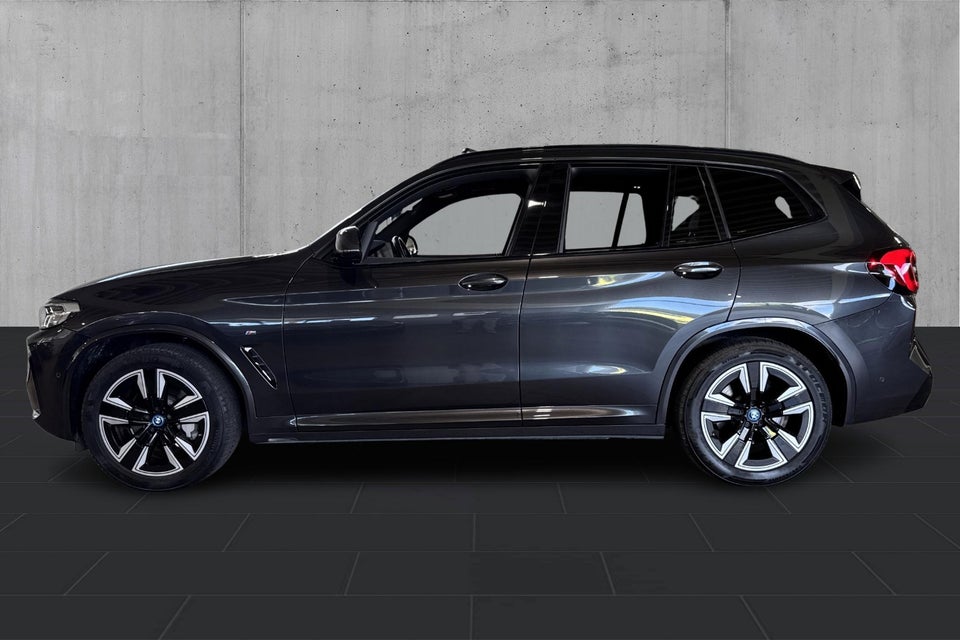 BMW iX3 Charged M-Sport 5d