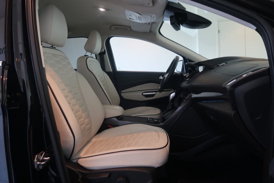 Ford Kuga 2,0 TDCi 180 Vignale aut. AWD 5d