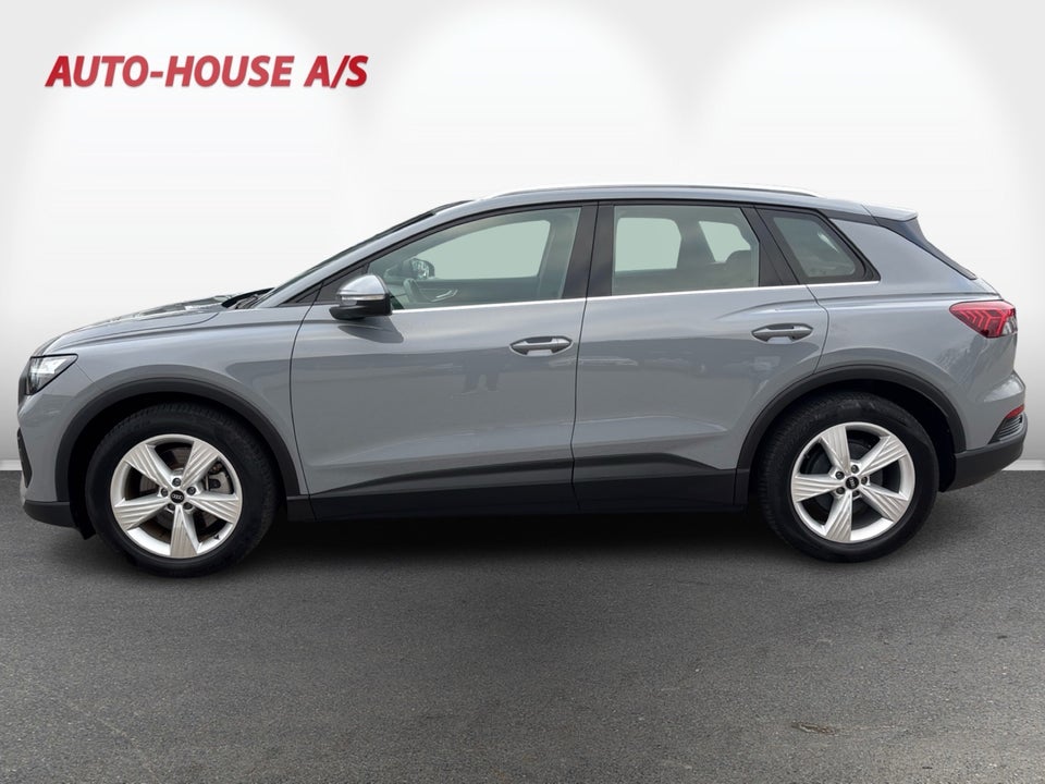 Audi Q4 e-tron 45 Advance quattro 5d