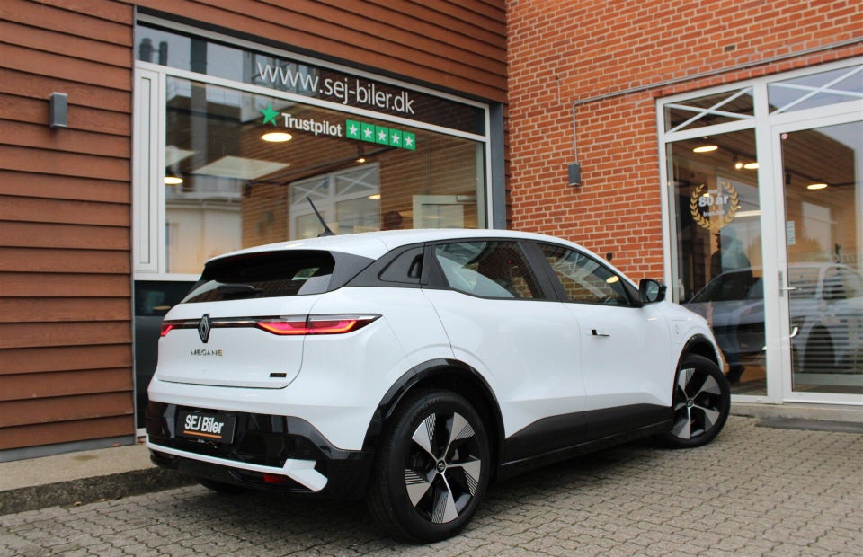 Renault Megane E-Tech 60 Equilibre 5d