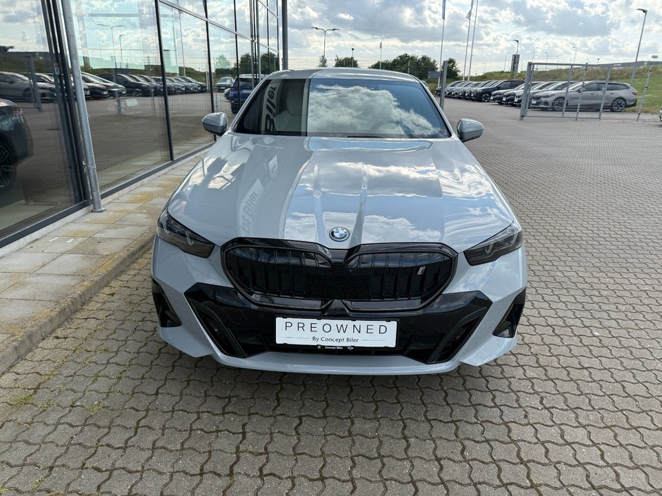 BMW i5 eDrive40 M-Sport Pro 4d