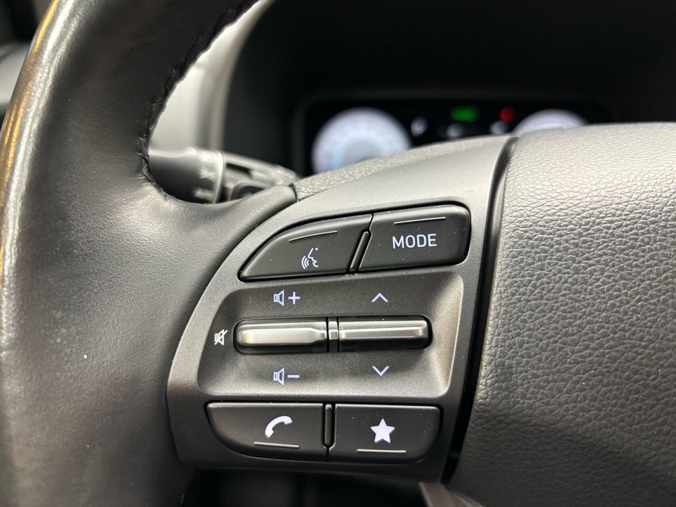 Hyundai Kona 64 EV Essential 5d