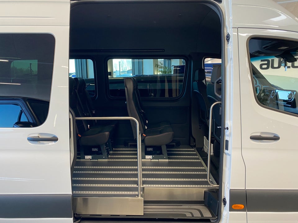 Mercedes Sprinter 317 2,0 CDi A2 Tourer PRO aut. RWD