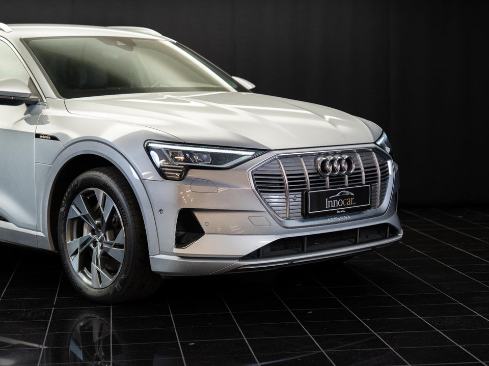 Audi e-tron 55 S-line quattro 5d