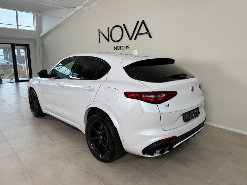 Alfa Romeo Stelvio 2,9 V6 Quadrifoglio aut. Q4 5d