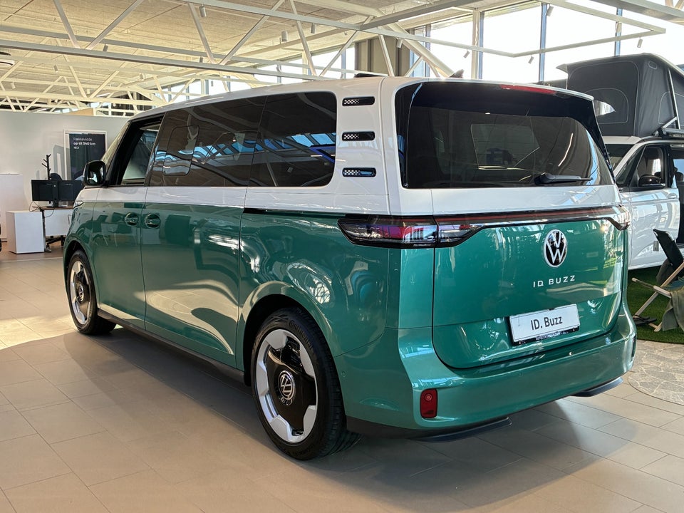 VW ID.Buzz 86 Style+ 7prs LWB 5d