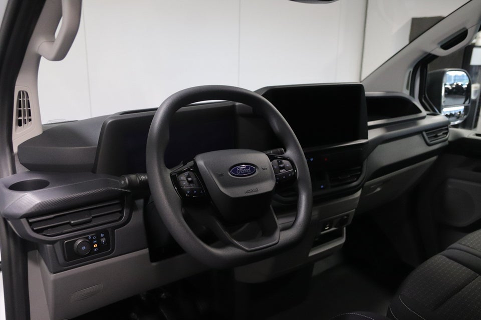 Ford E-Transit Custom 340L 64 Trend