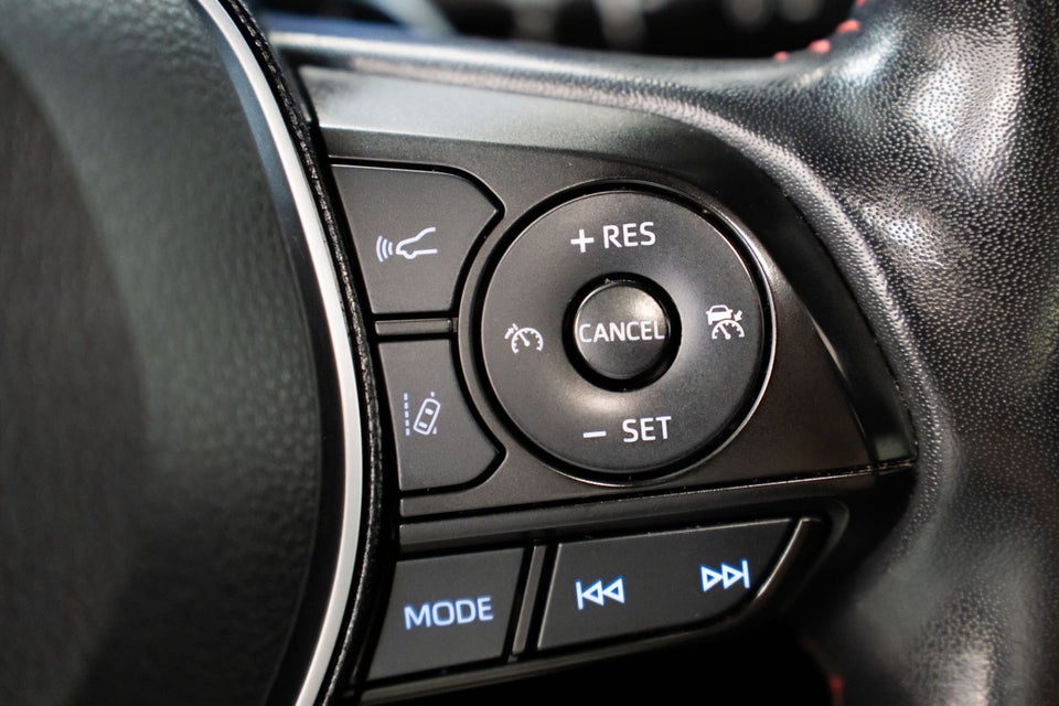 Toyota RAV4 2,5 Plug-in Hybrid H3 Executive AWD-i 5d