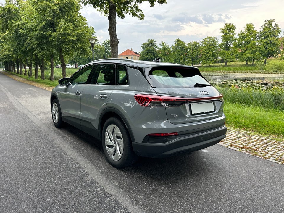 Audi Q4 e-tron 35  5d