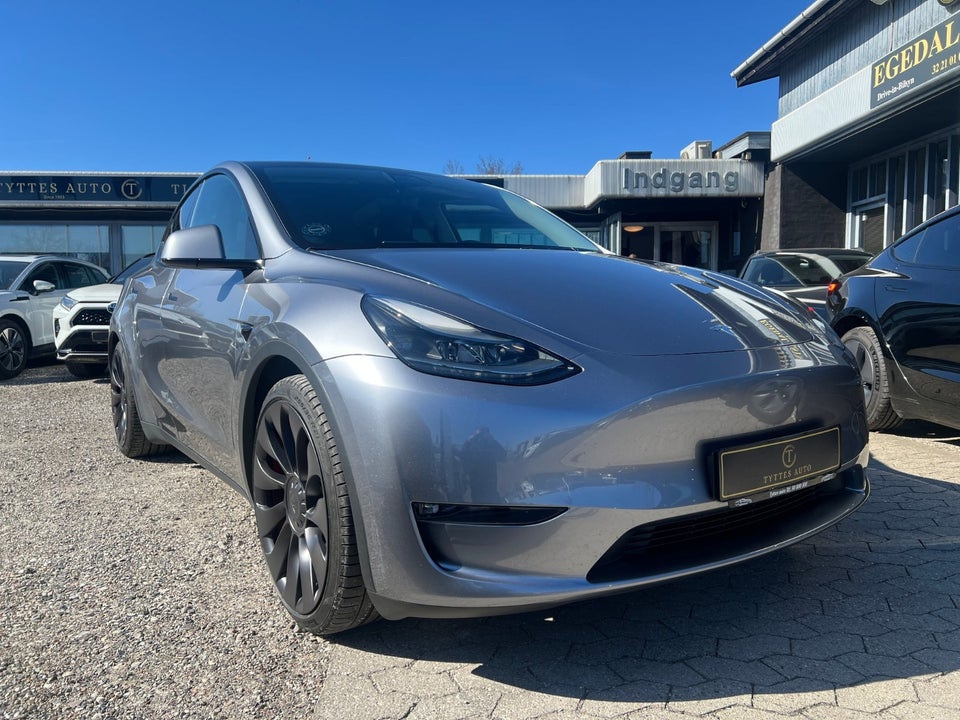 Tesla Model Y Performance AWD 5d