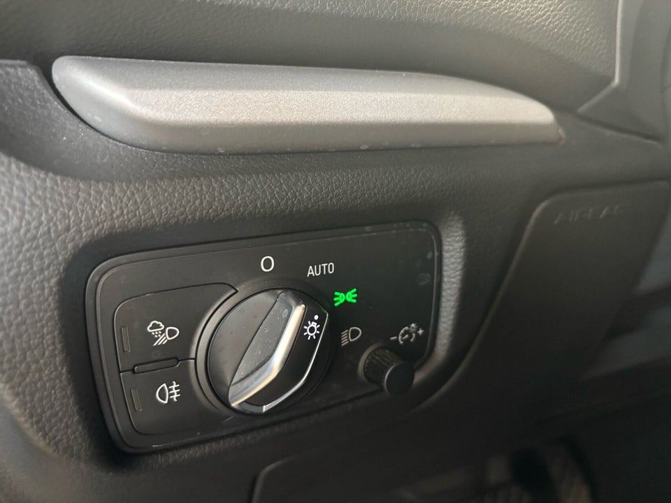 Audi A3 1,4 e-tron Sportback S-tr. 5d