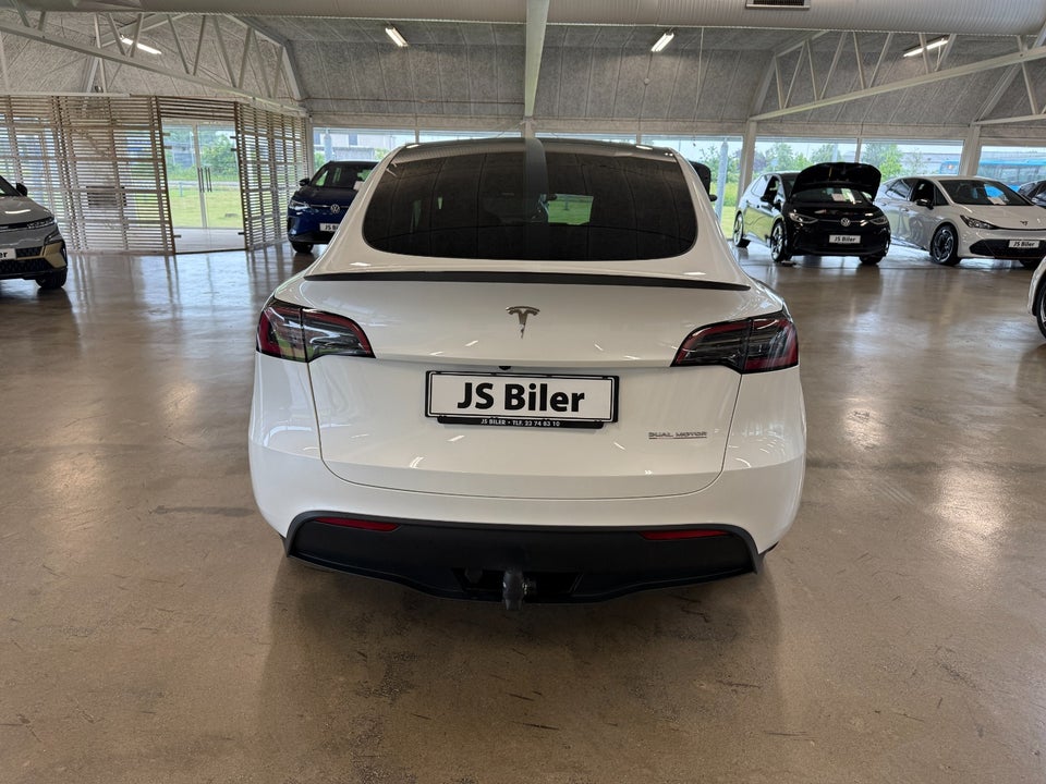 Tesla Model Y Performance AWD 5d