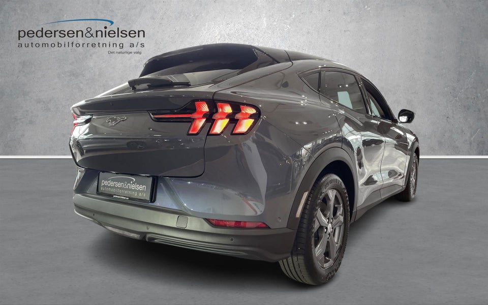 Ford Mustang Mach-E 75 Standard Range 5d