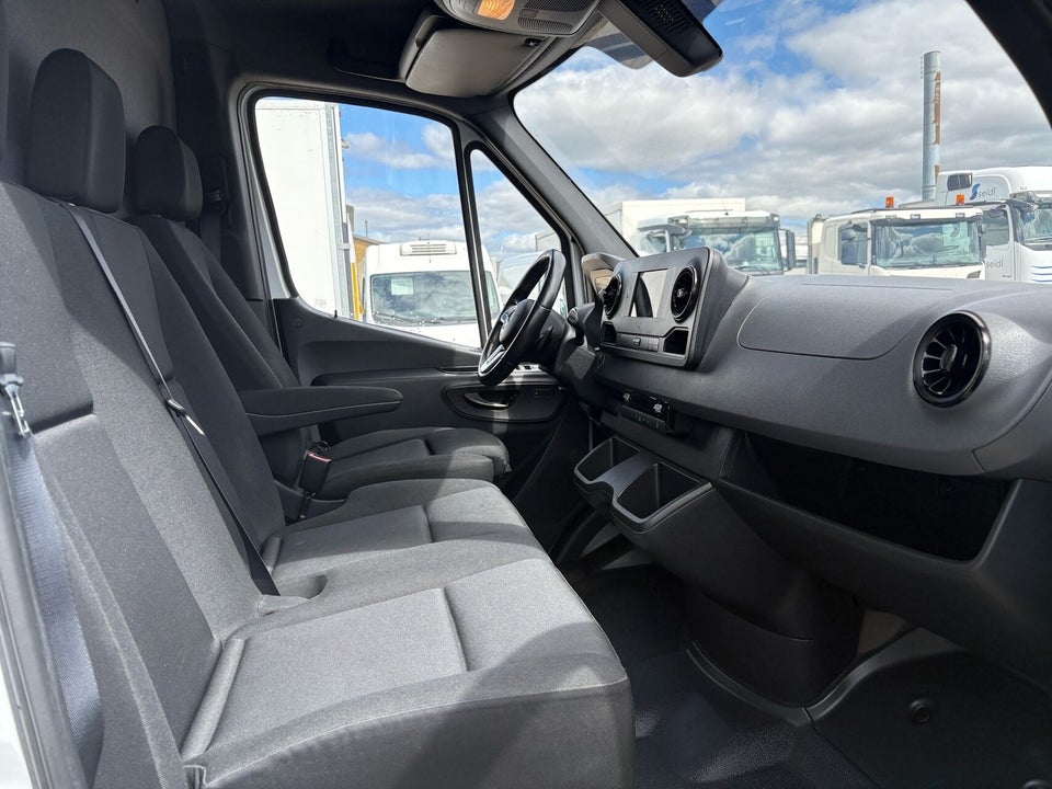 Mercedes Sprinter 316 2,2 CDi A2 Kassevogn aut. RWD