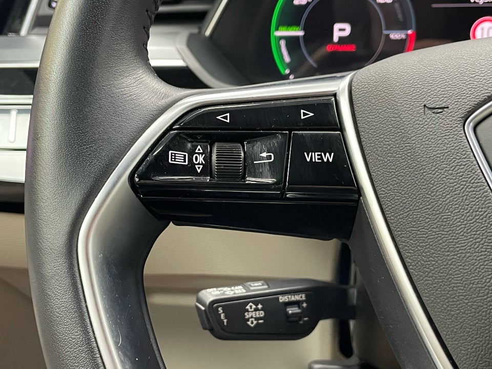 Audi e-tron 55 S-line Sportback quattro 5d