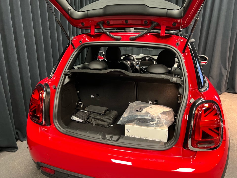 MINI Cooper SE Yours Trim 3d