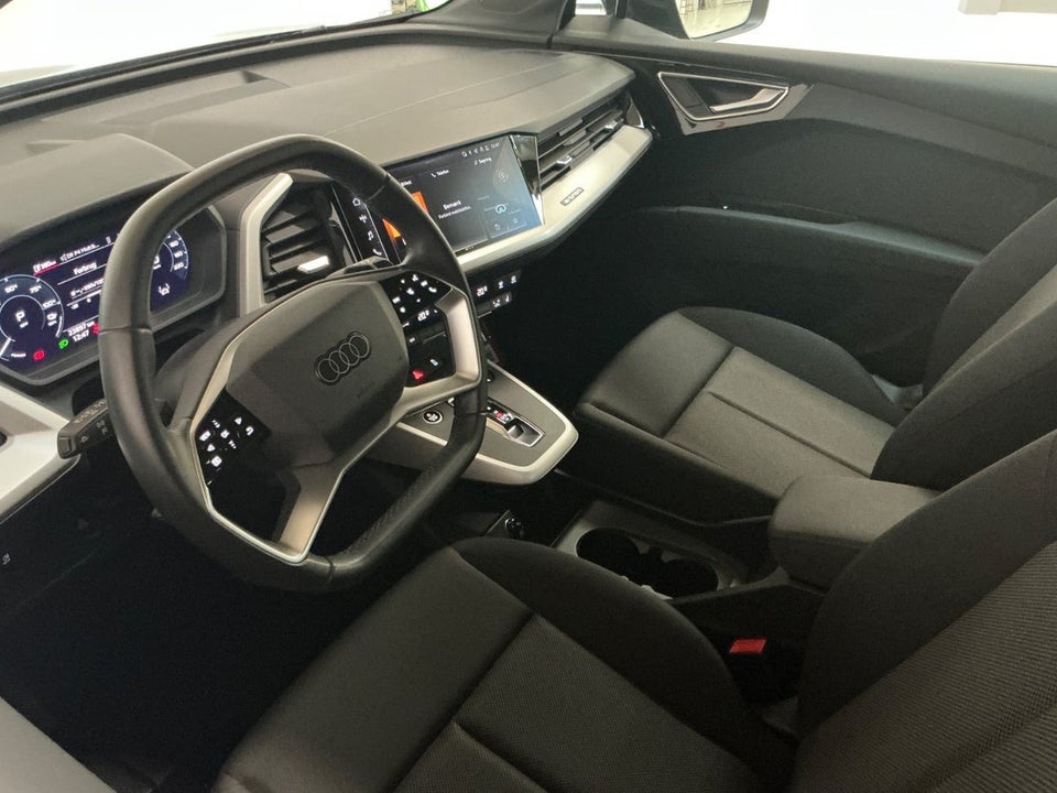Audi Q4 e-tron 45 S-line 5d